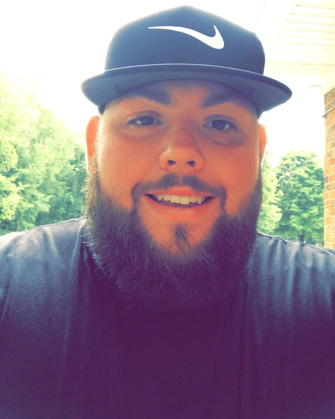 Tinder profile picture for @thunder