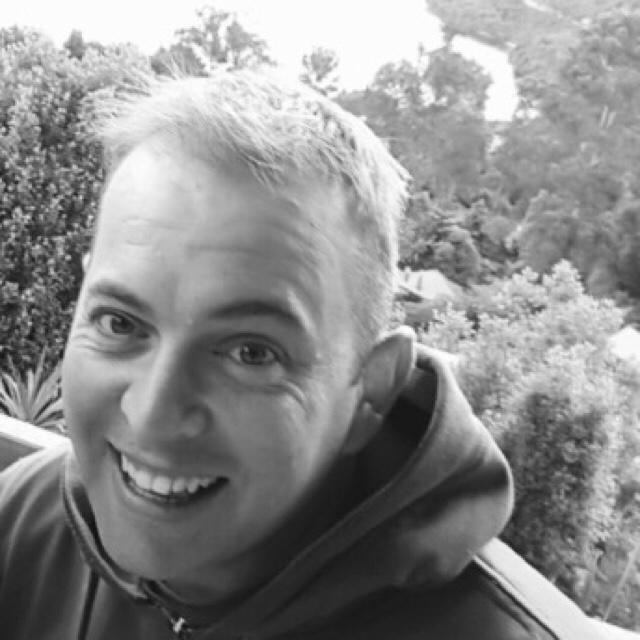Tinder profile picture for @crikey