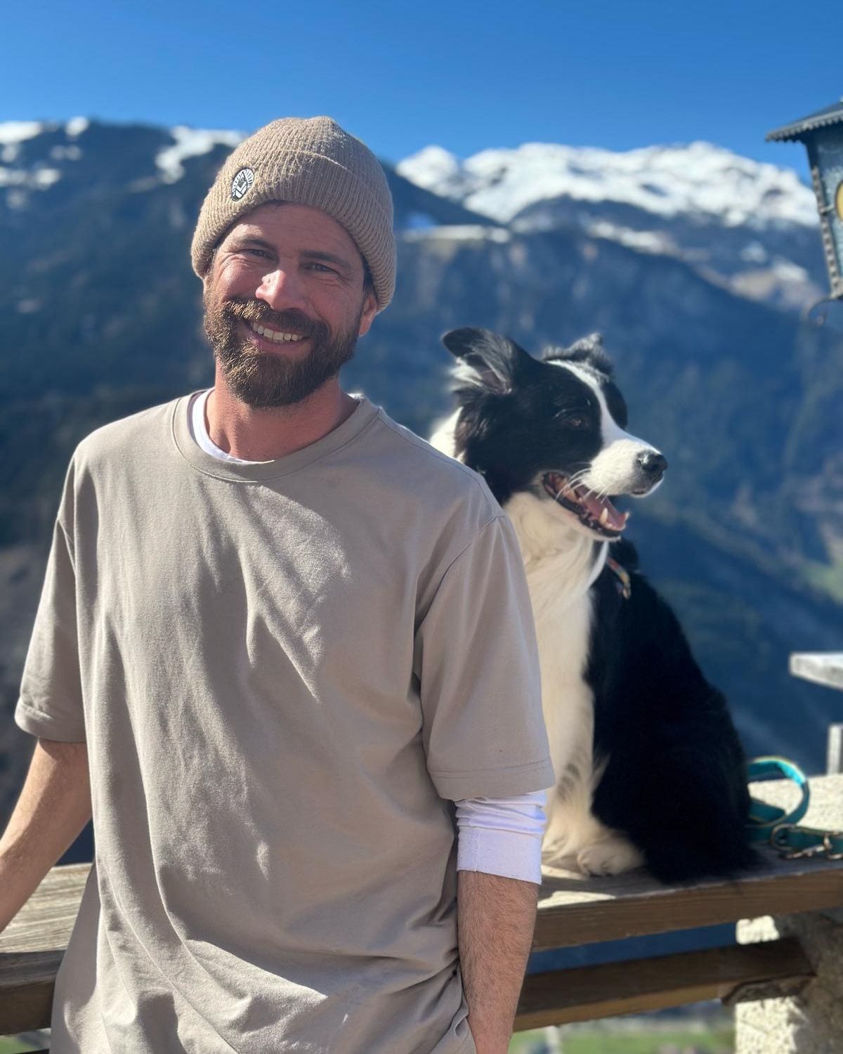 Tinder profile picture for @snowboard