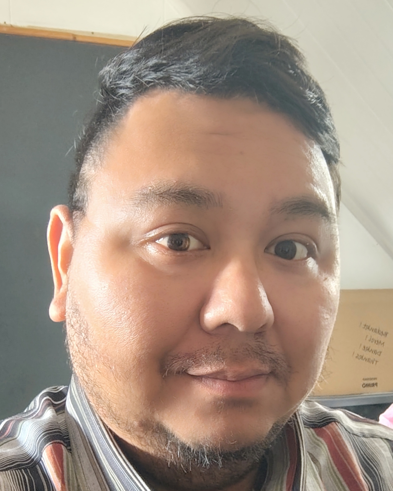 Tinder profile picture for @te