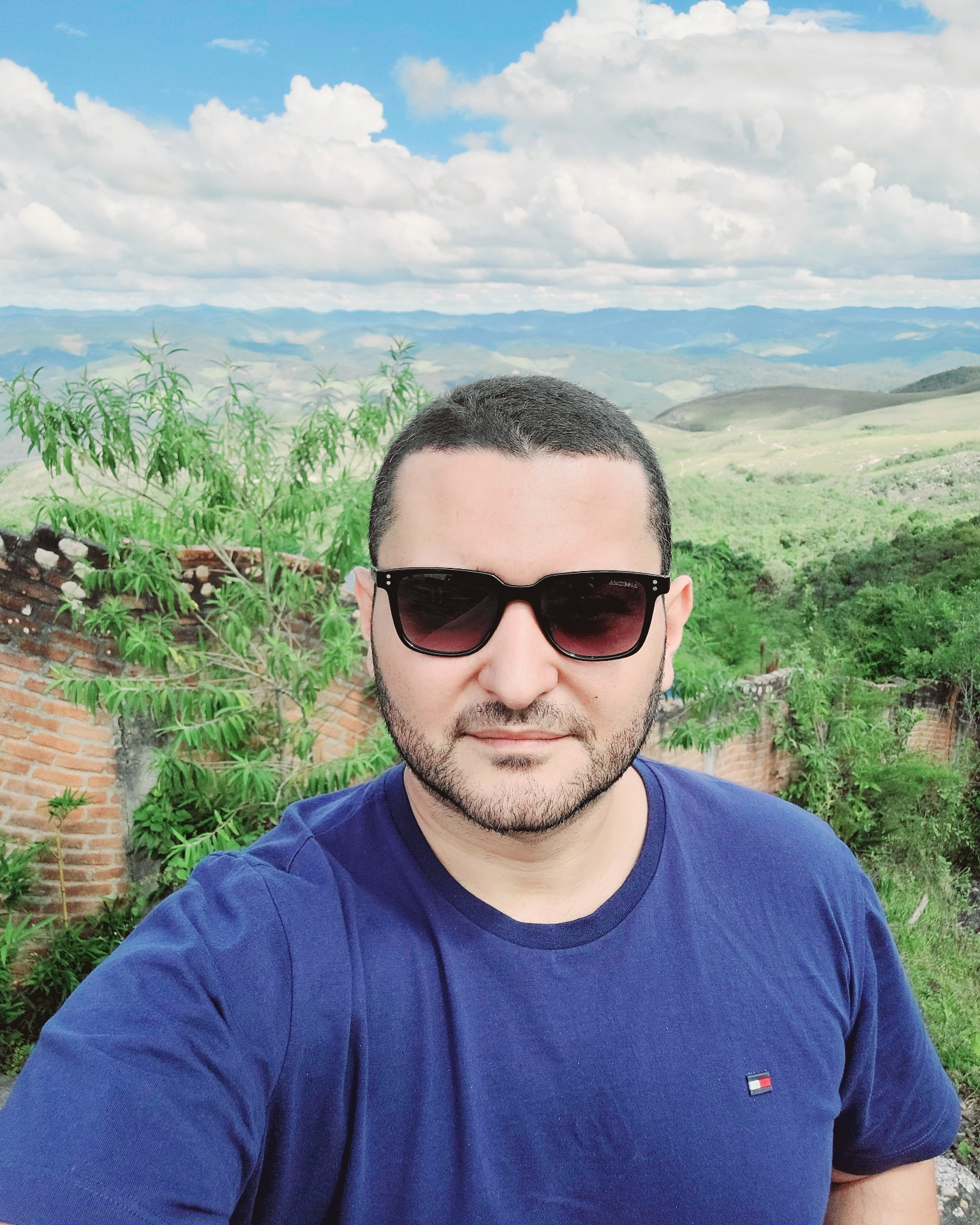 Tinder profile picture for @nilson