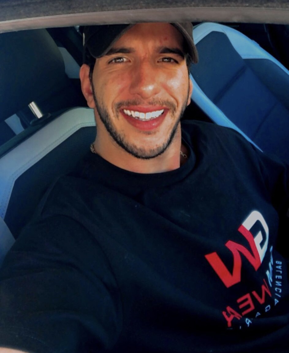 Tinder profile picture for @judajacob
