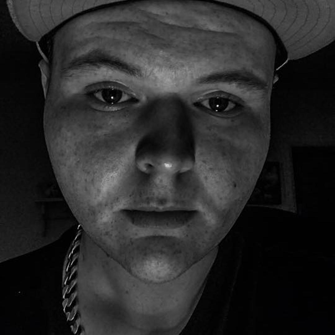 Tinder profile picture for @molester