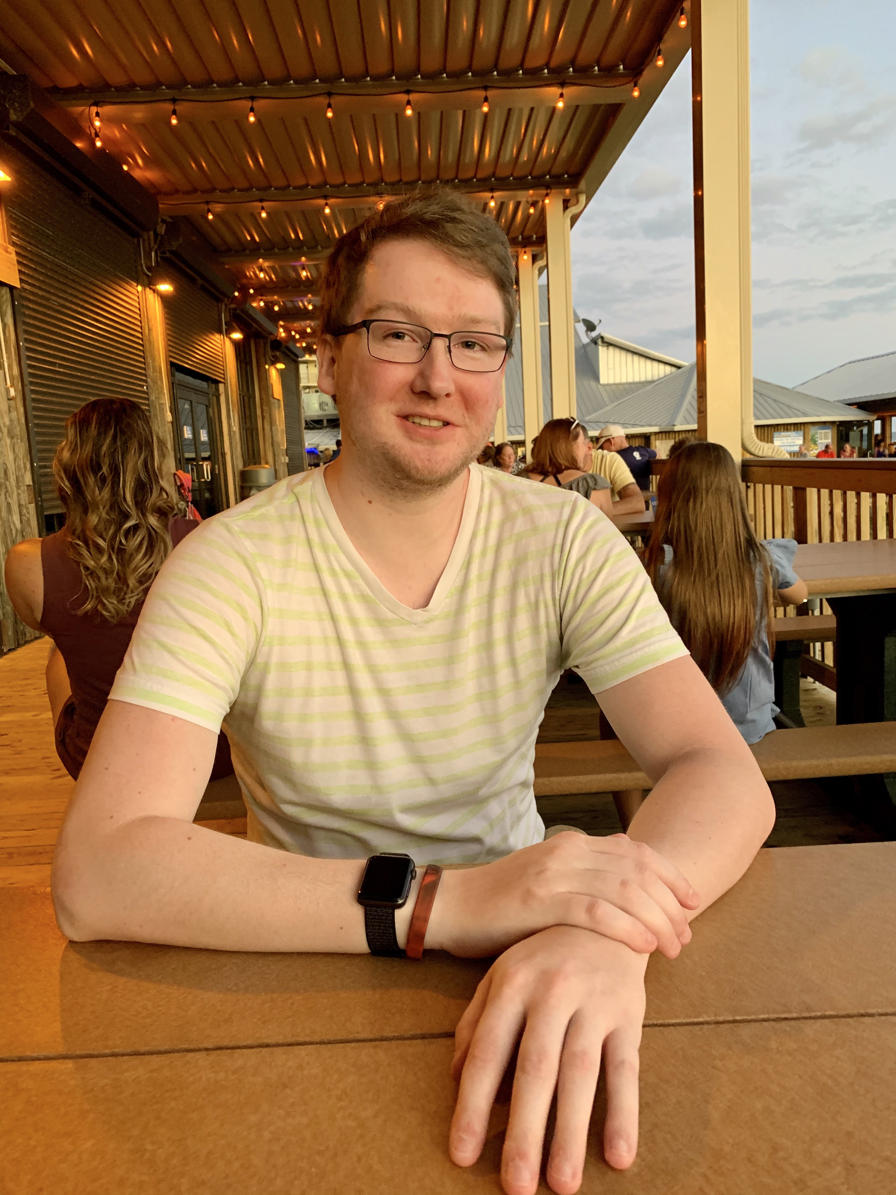 Tinder profile picture for @kzeni
