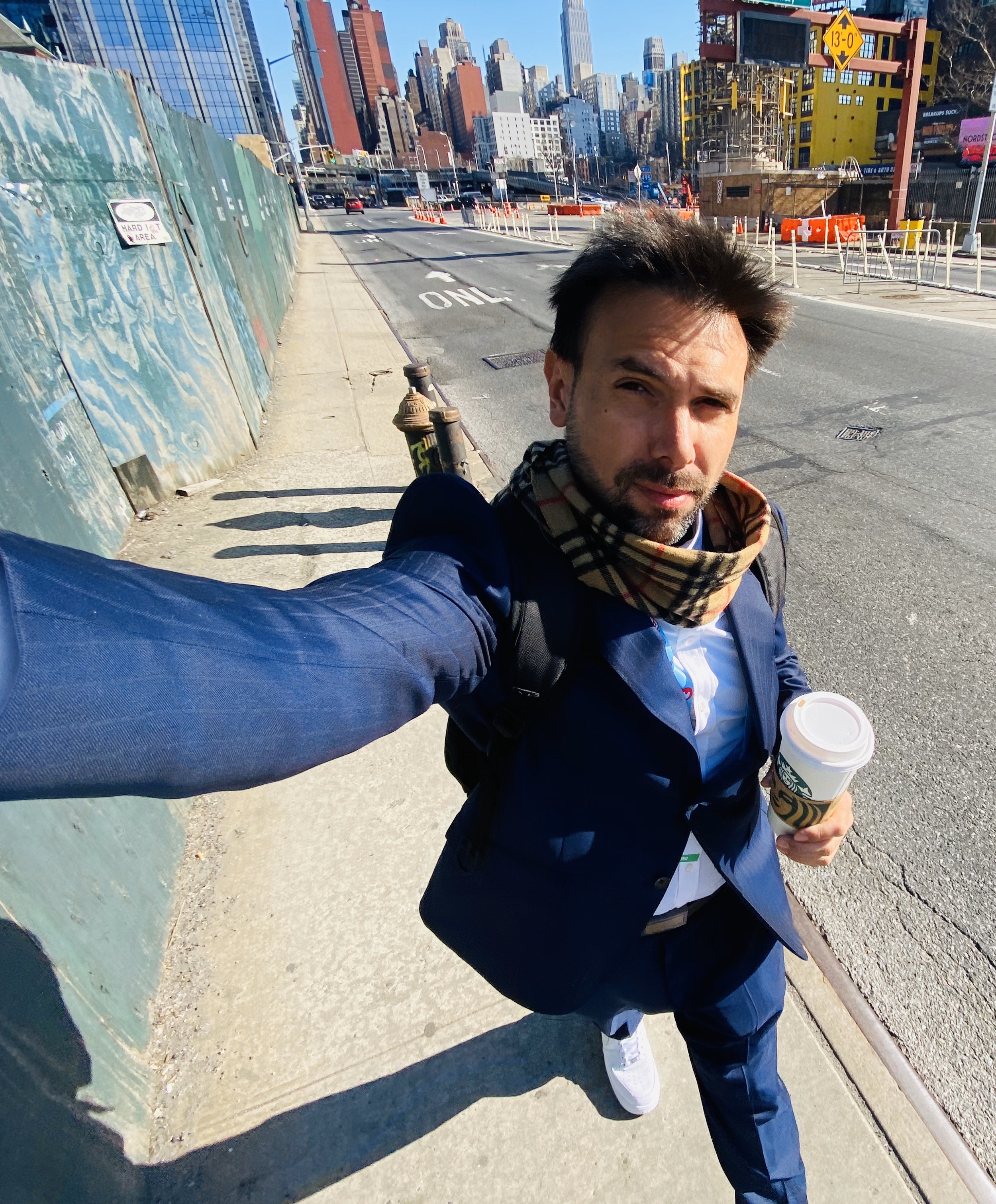 Tinder profile picture for @gaboss