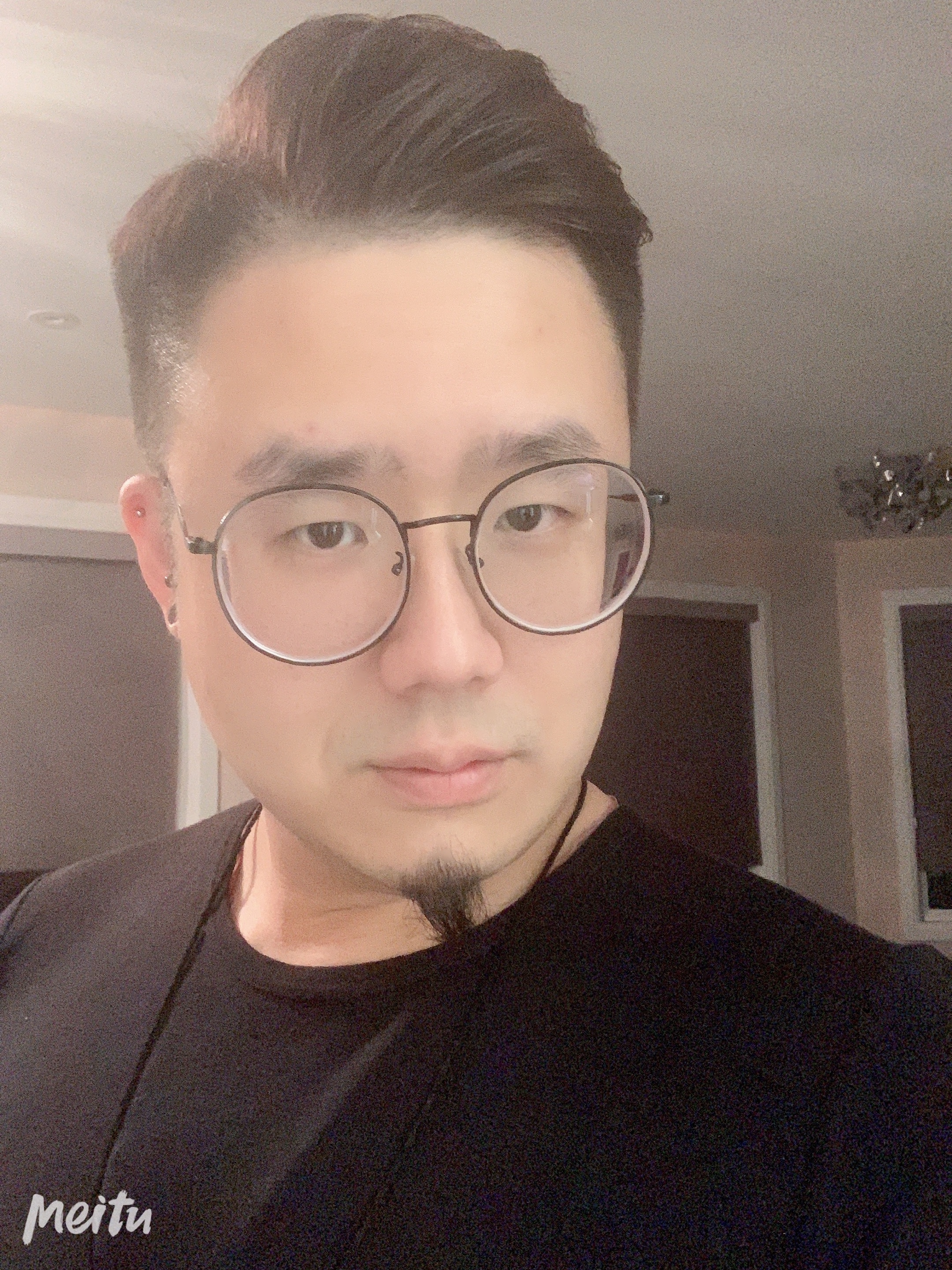 Tinder profile picture for @tanma