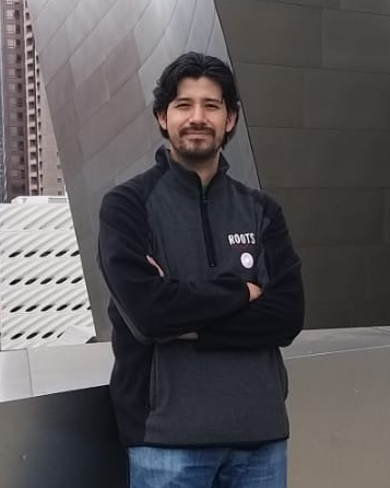 Tinder profile picture for @oscari