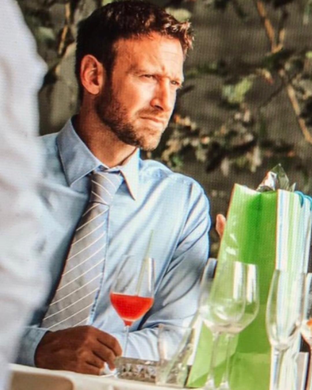 Tinder profile picture for @johnybgood