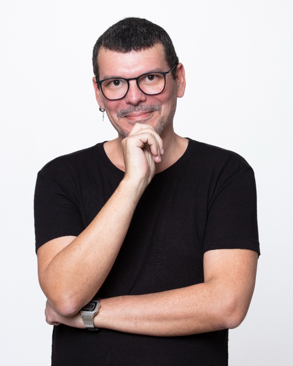 Tinder profile picture for @chico