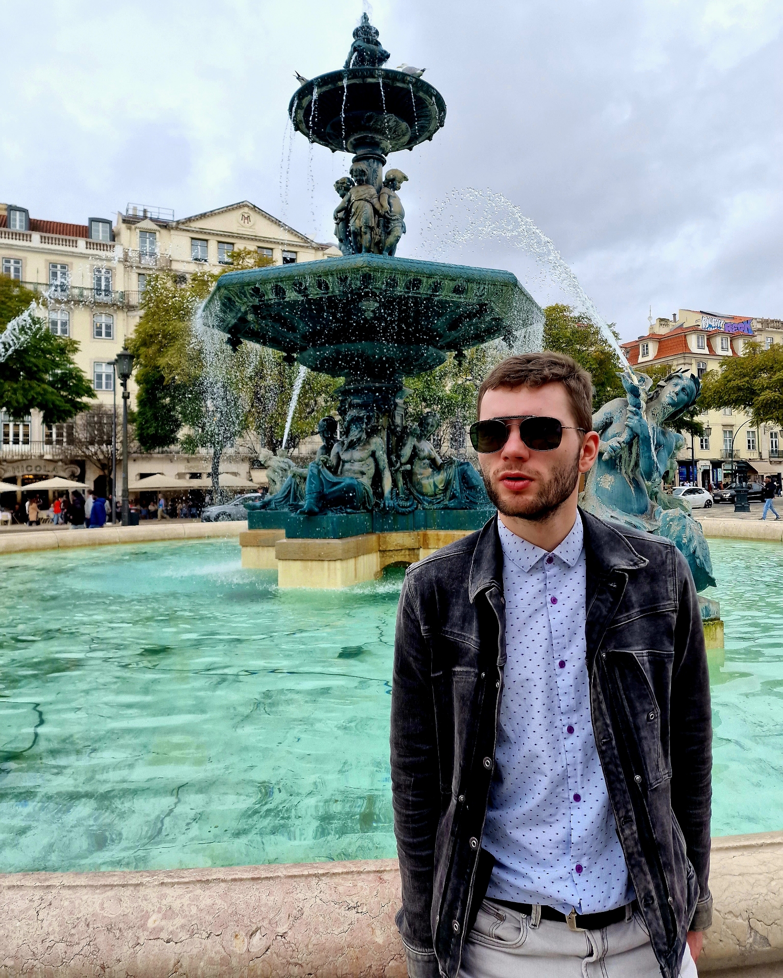 Tinder profile picture for @firewall
