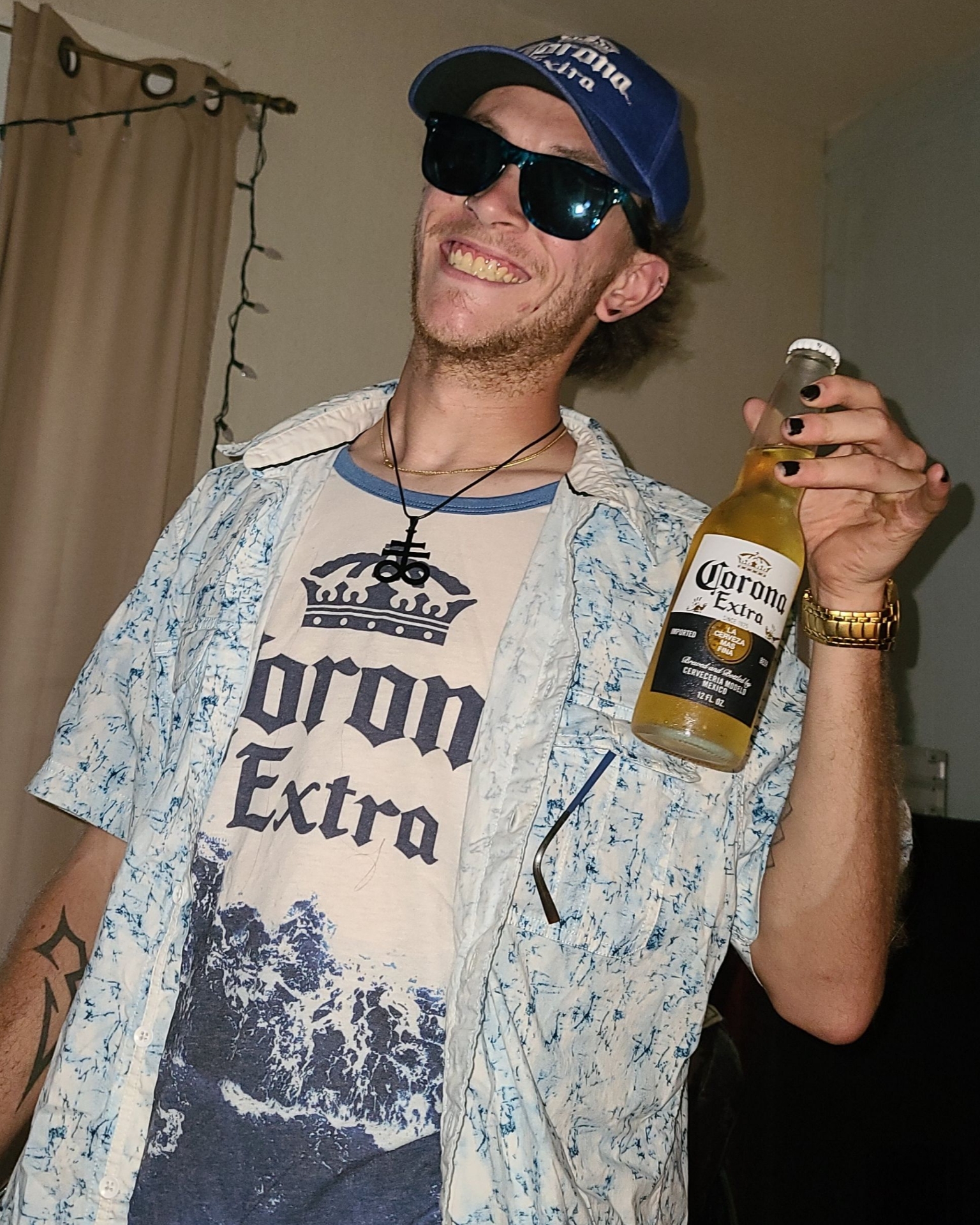 Tinder profile picture for @unlisted