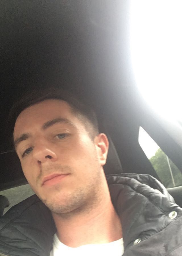 Tinder profile picture for @vibes