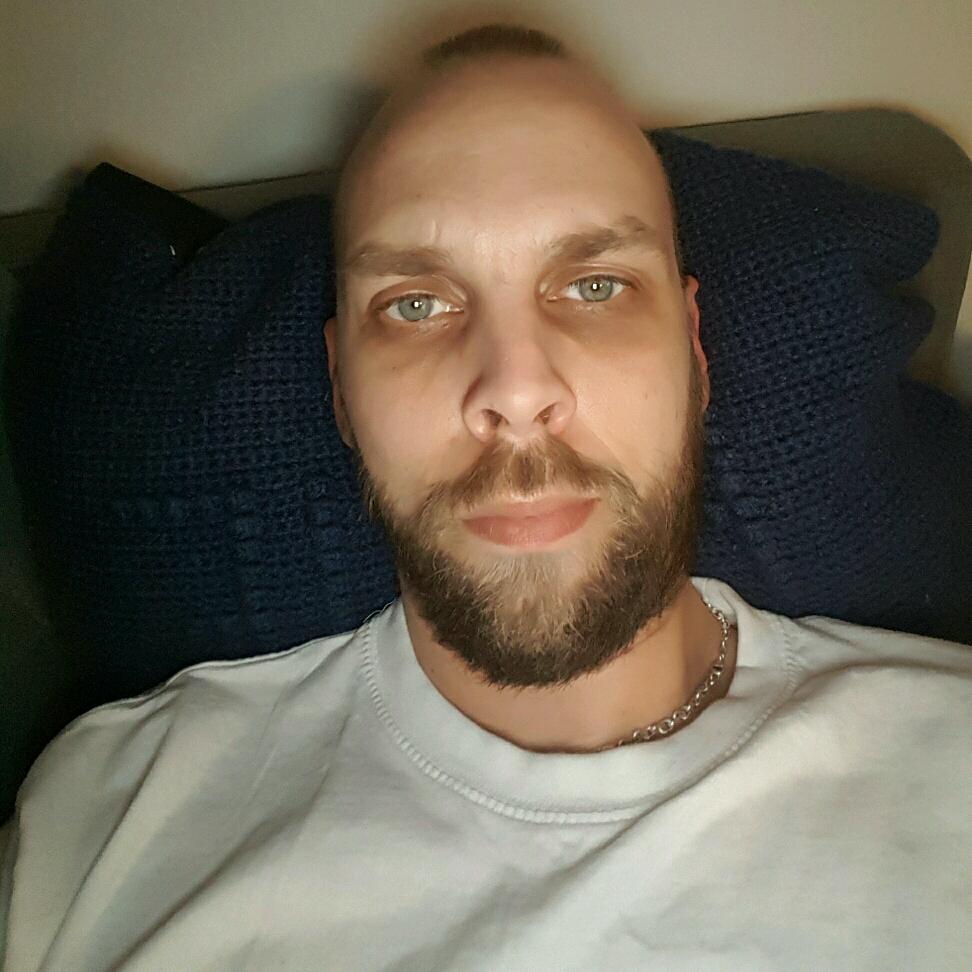 Tinder profile picture for @koch