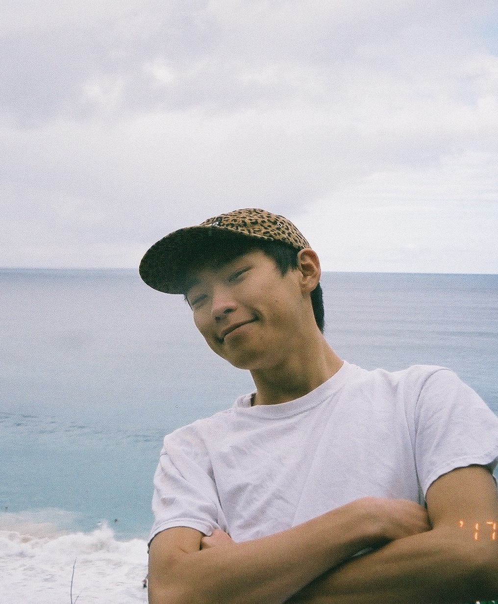 Tinder profile picture for @hurt
