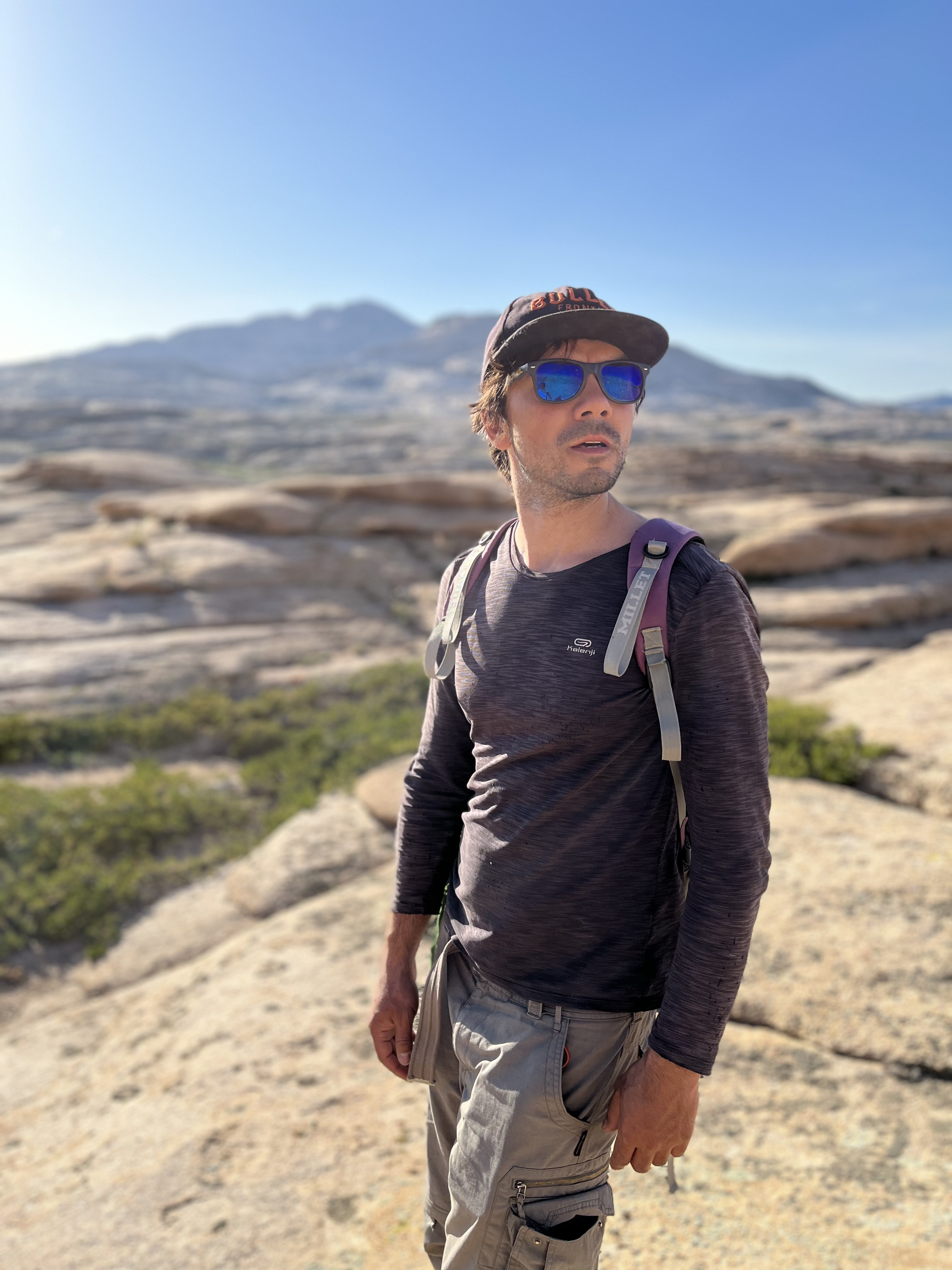Tinder profile picture for @addictive