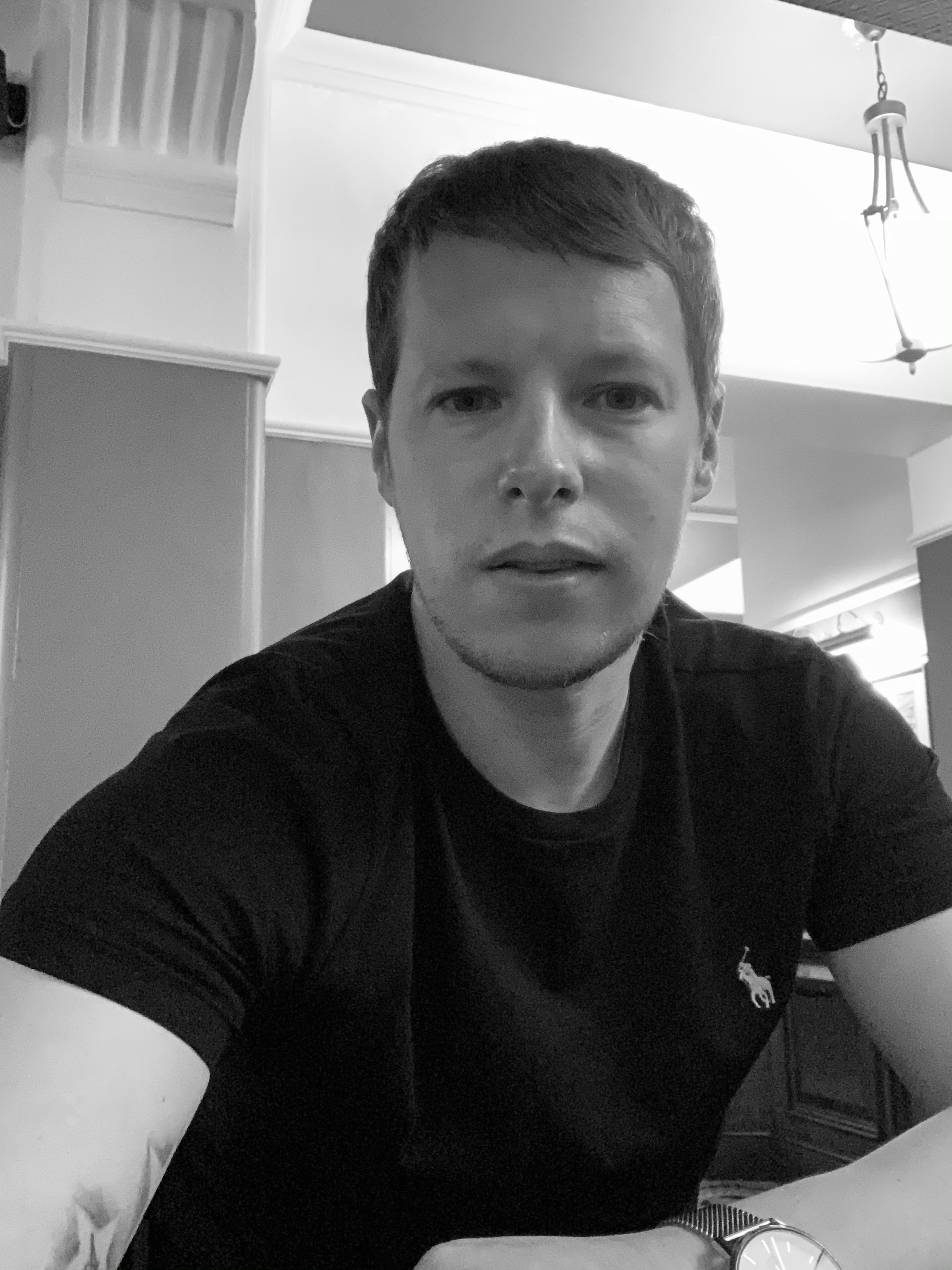 Tinder profile picture for @scottie