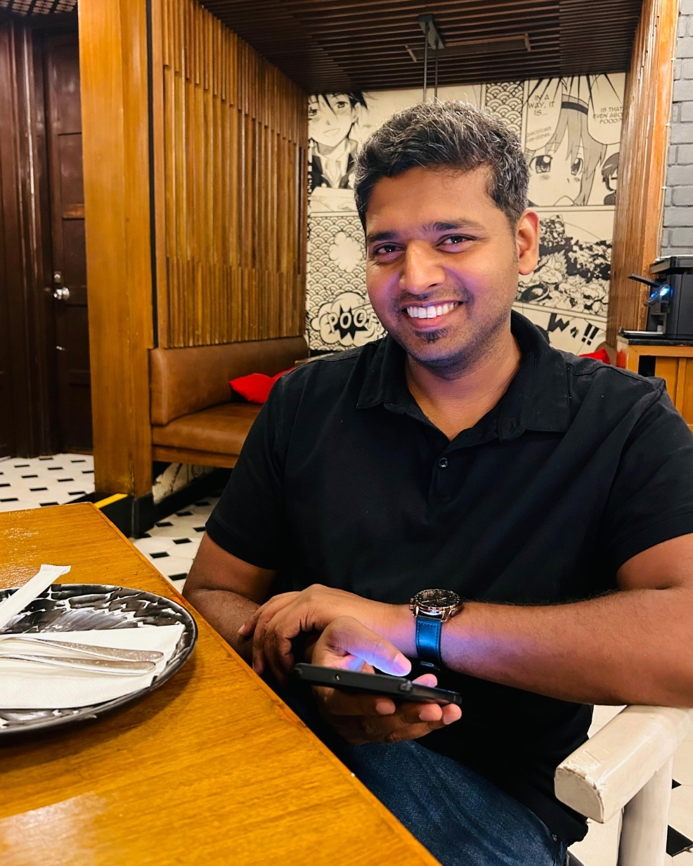 Tinder profile picture for @sars