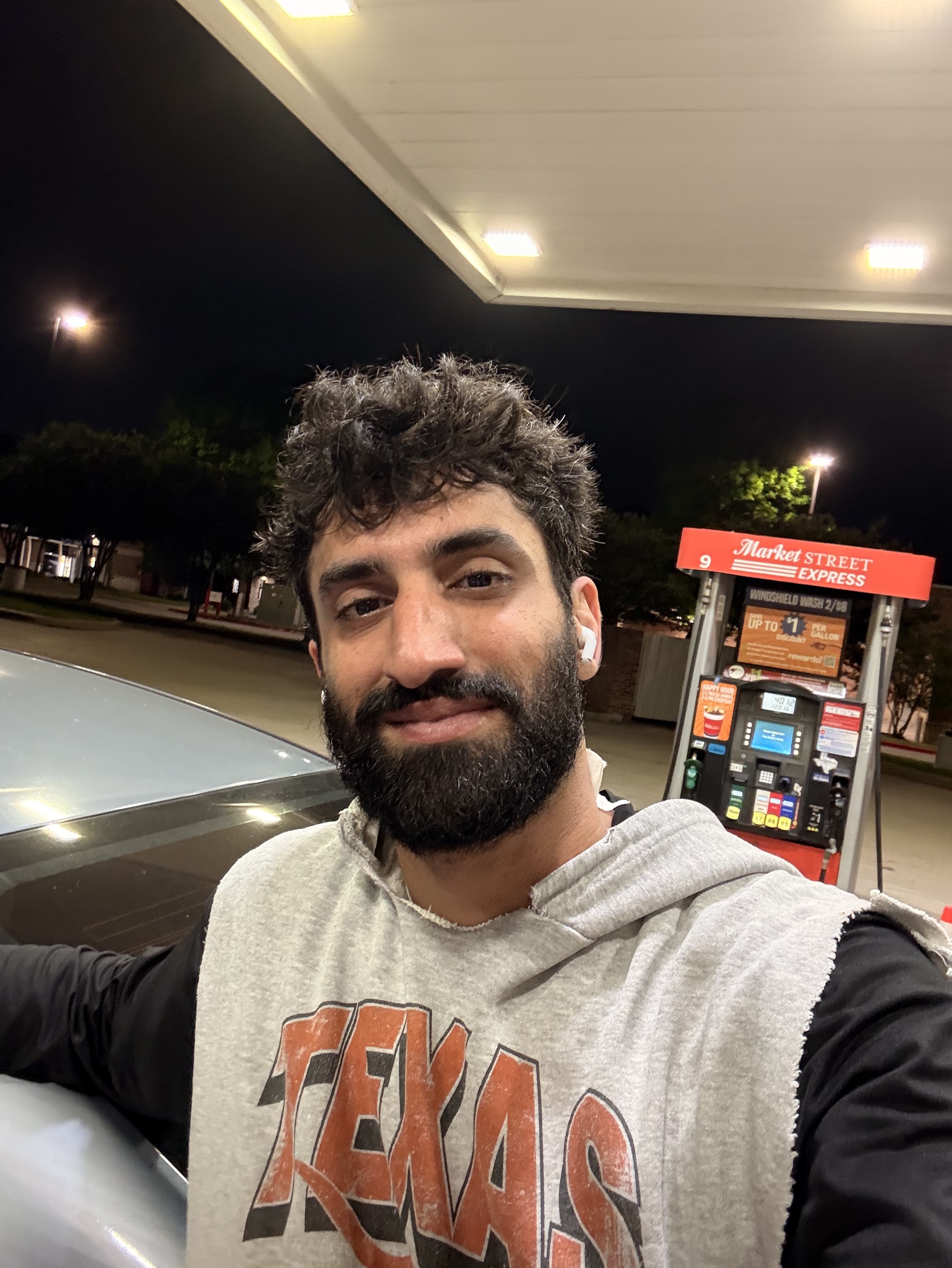 Tinder profile picture for @zamir
