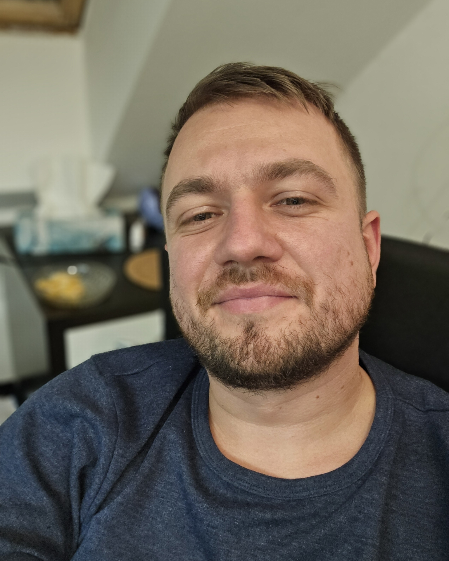Tinder profile picture for @schooled