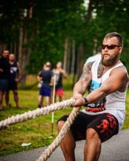 Tinder profile picture for @beast