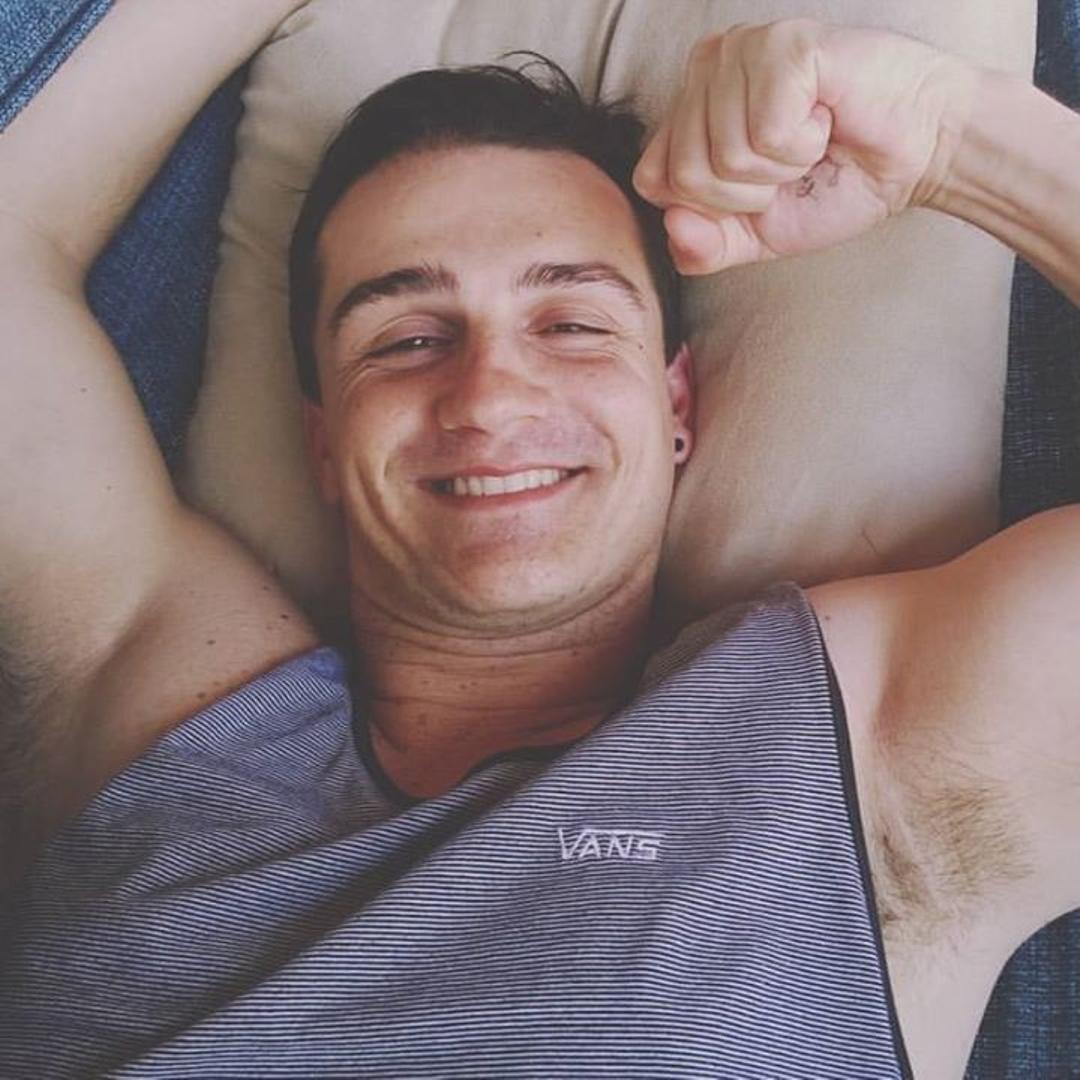 Tinder profile picture for @net