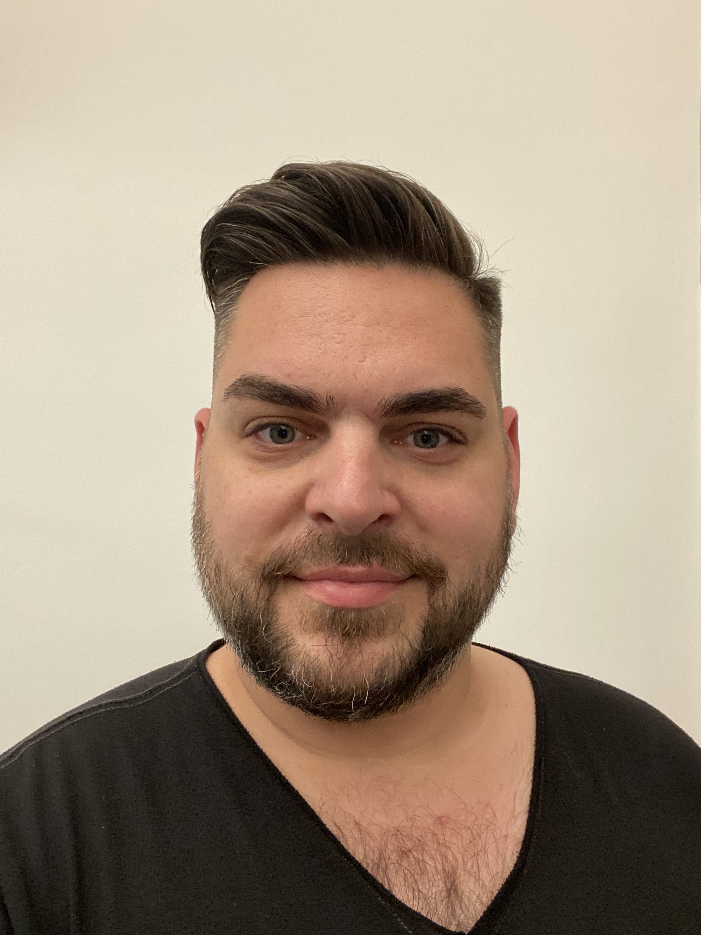 Tinder profile picture for @supposed