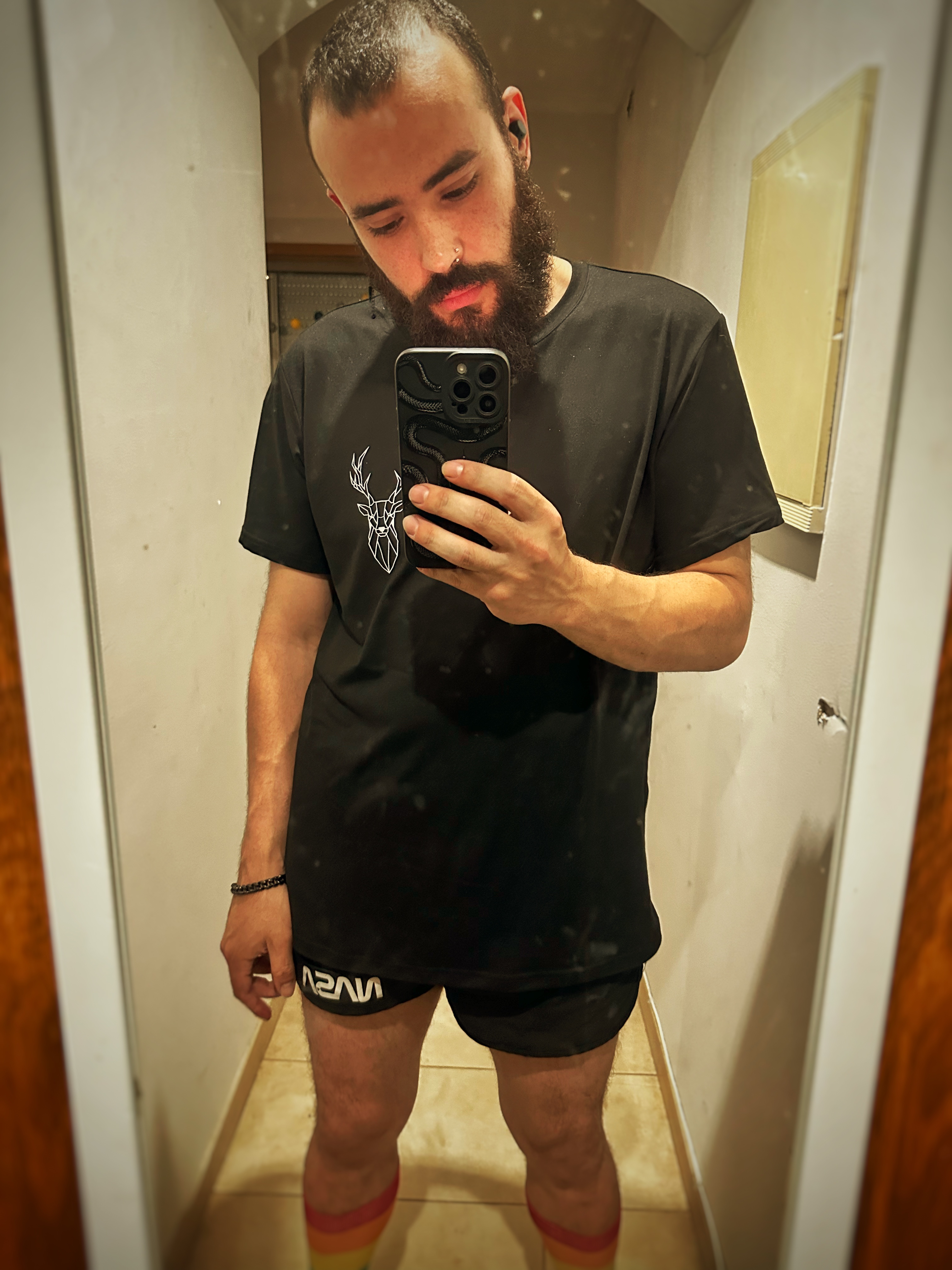 Tinder profile picture for @piracy