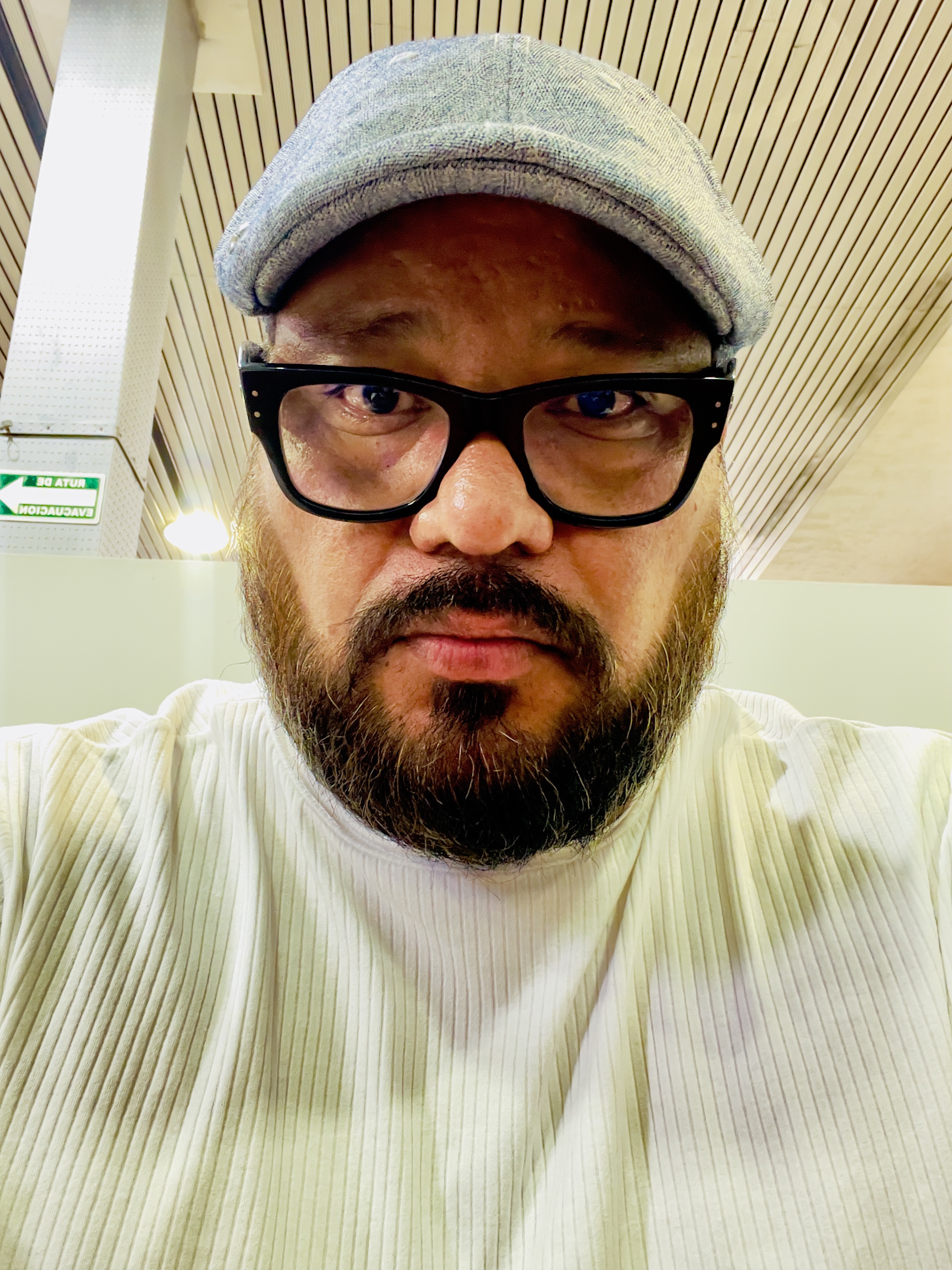 Tinder profile picture for @mr_black