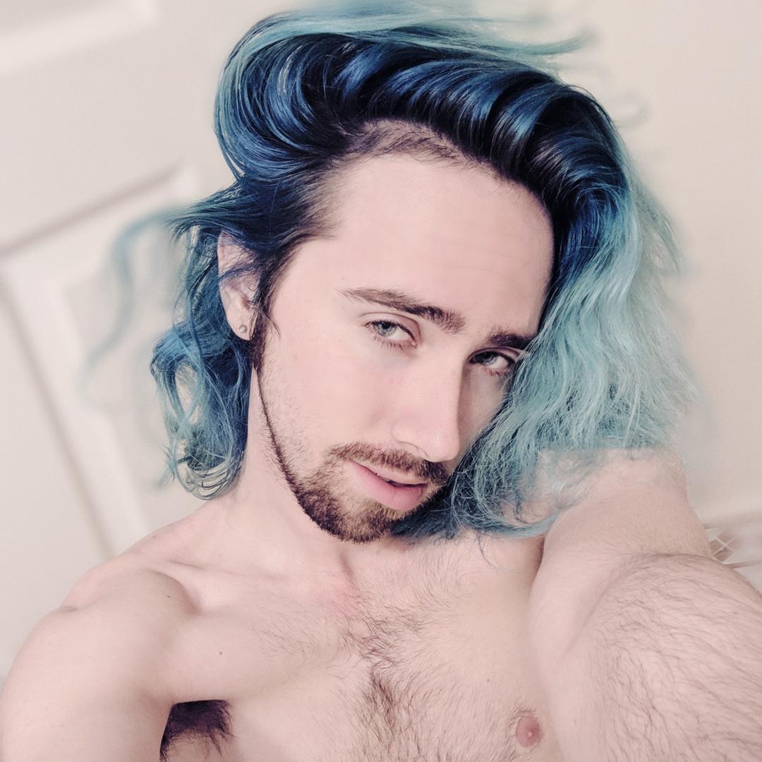 Tinder profile picture for @corsair