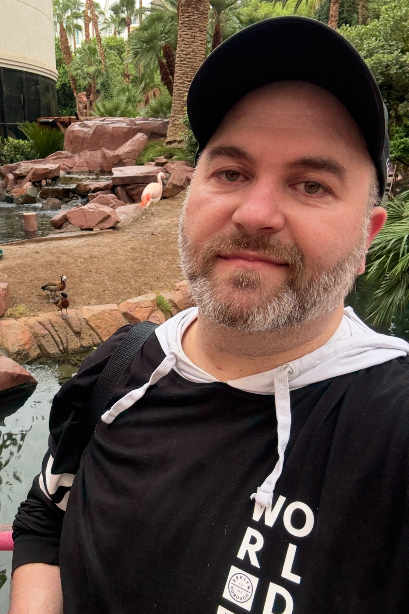 Tinder profile picture for @hasa