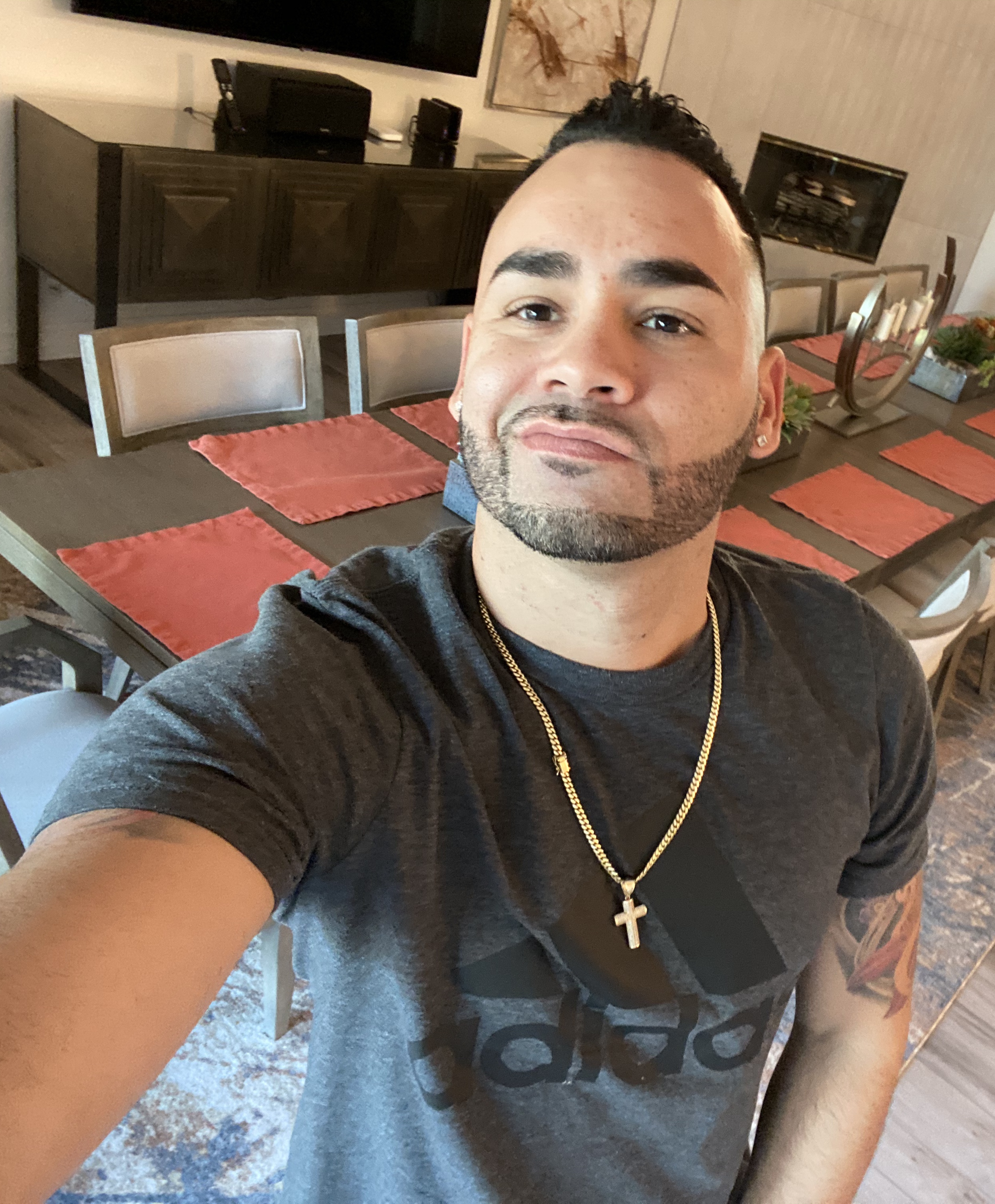 Tinder profile picture for @tyrant