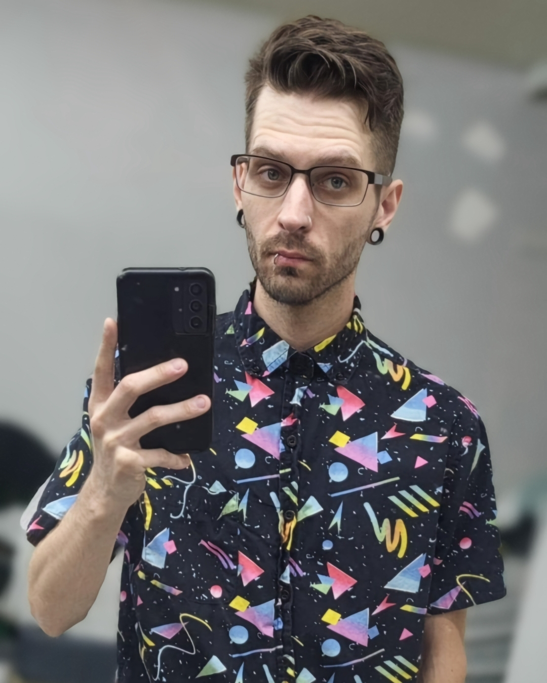 Tinder profile picture for @rehabilitate