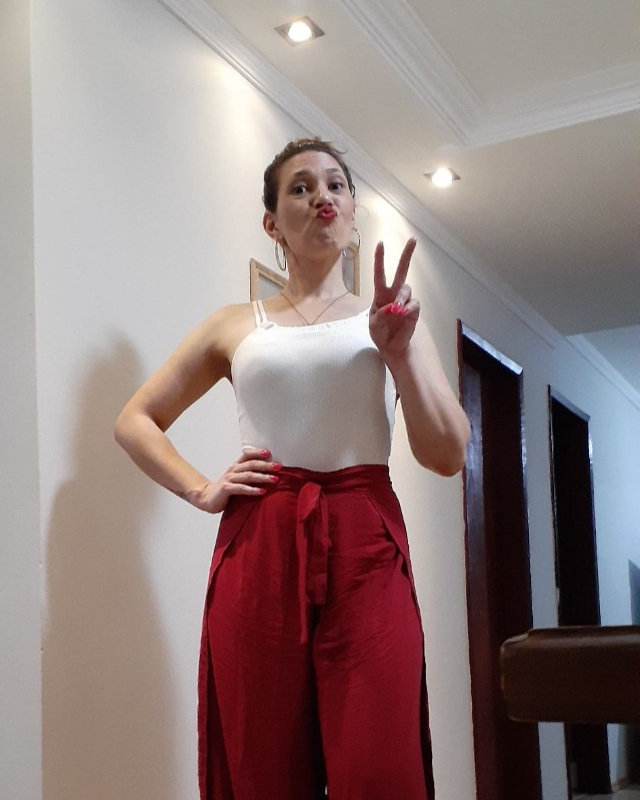Tinder profile picture for @lisy