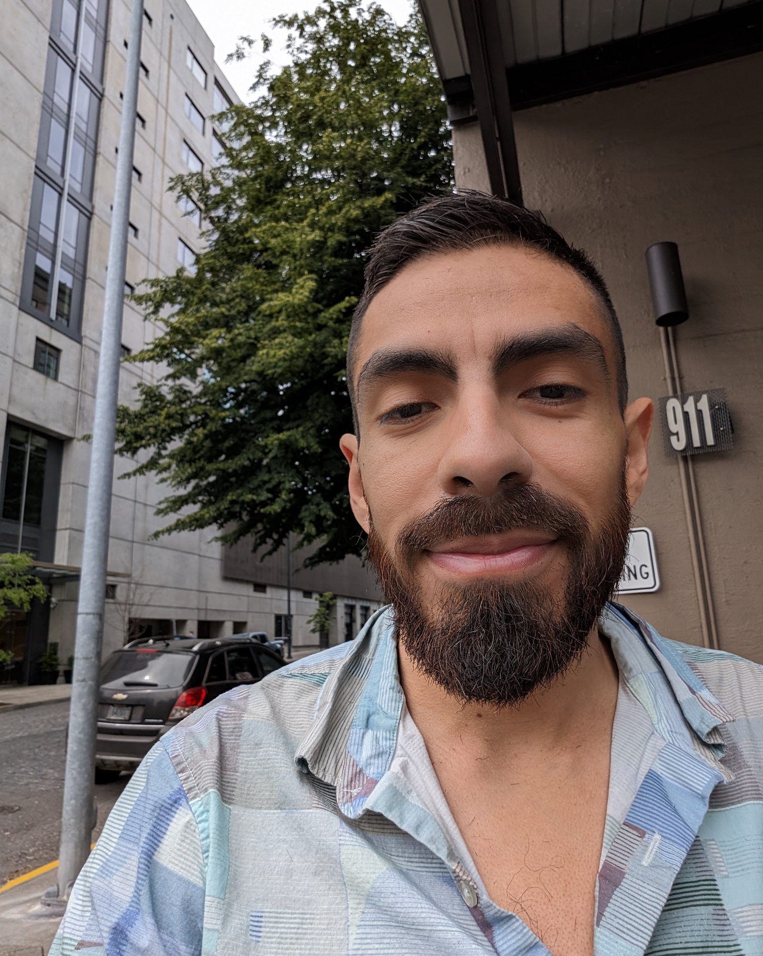 Tinder profile picture for @acquire