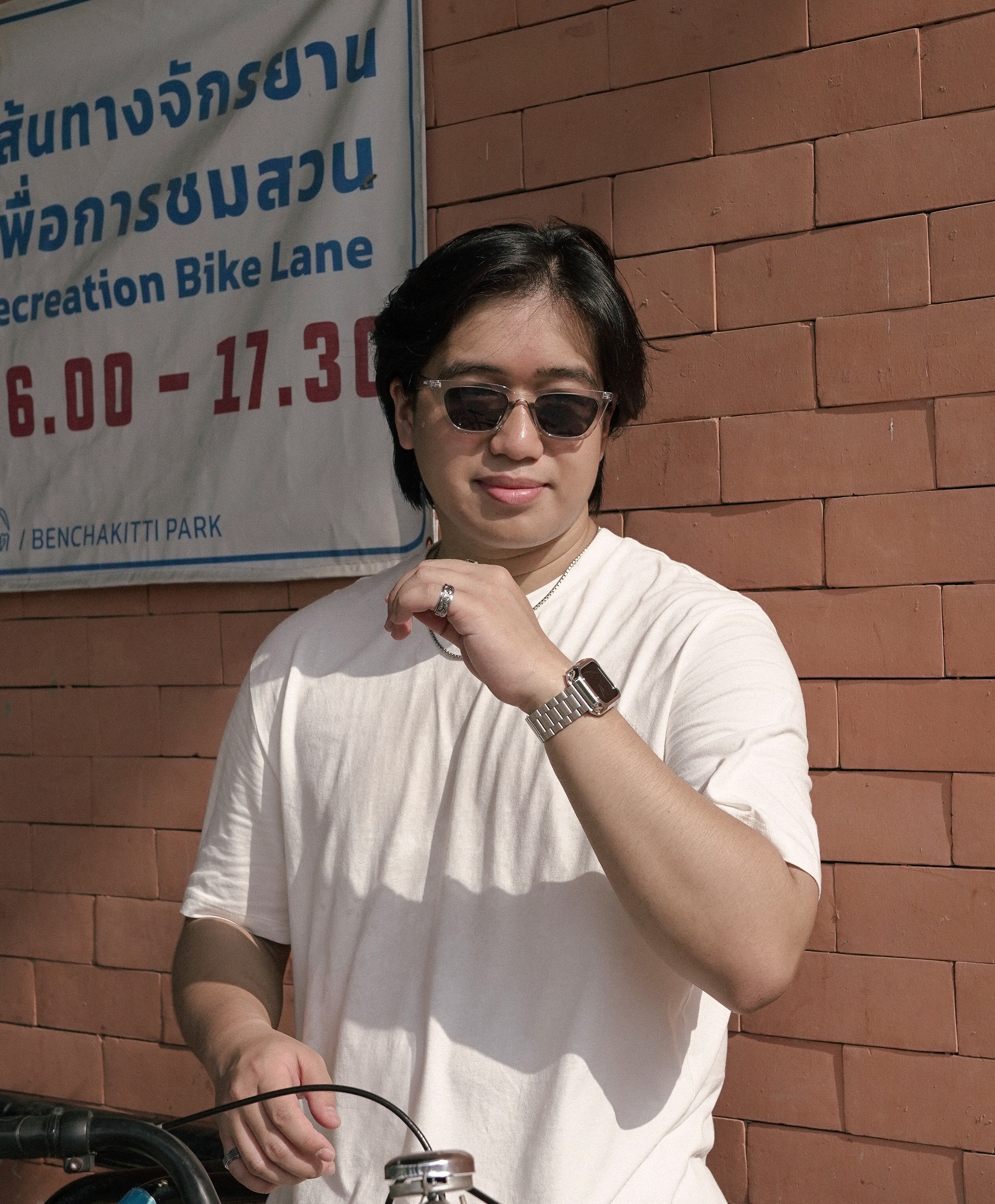 Tinder profile picture for @tarts