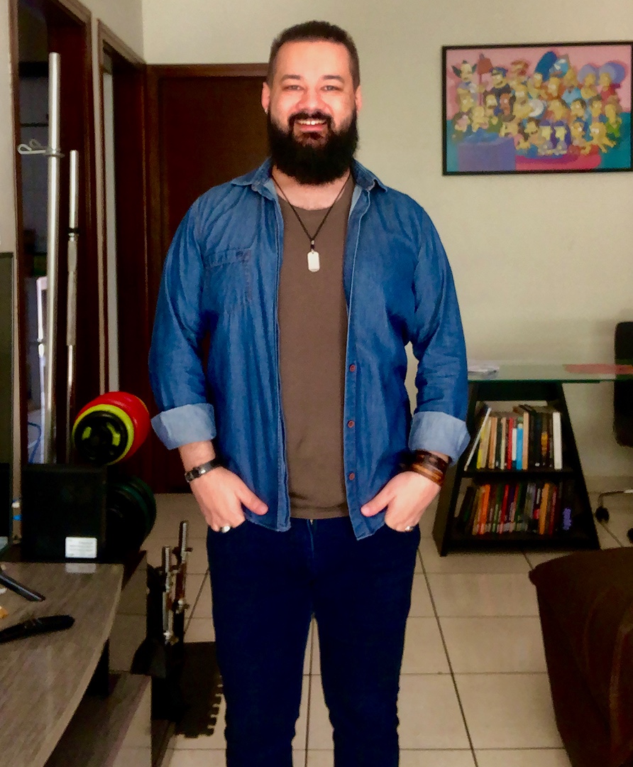 Tinder profile picture for @heller