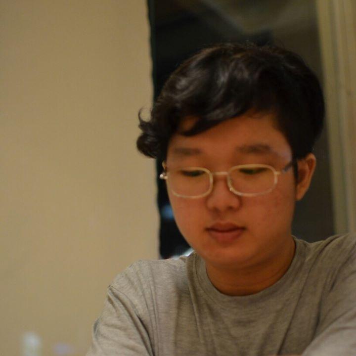 Tinder profile picture for @reaper