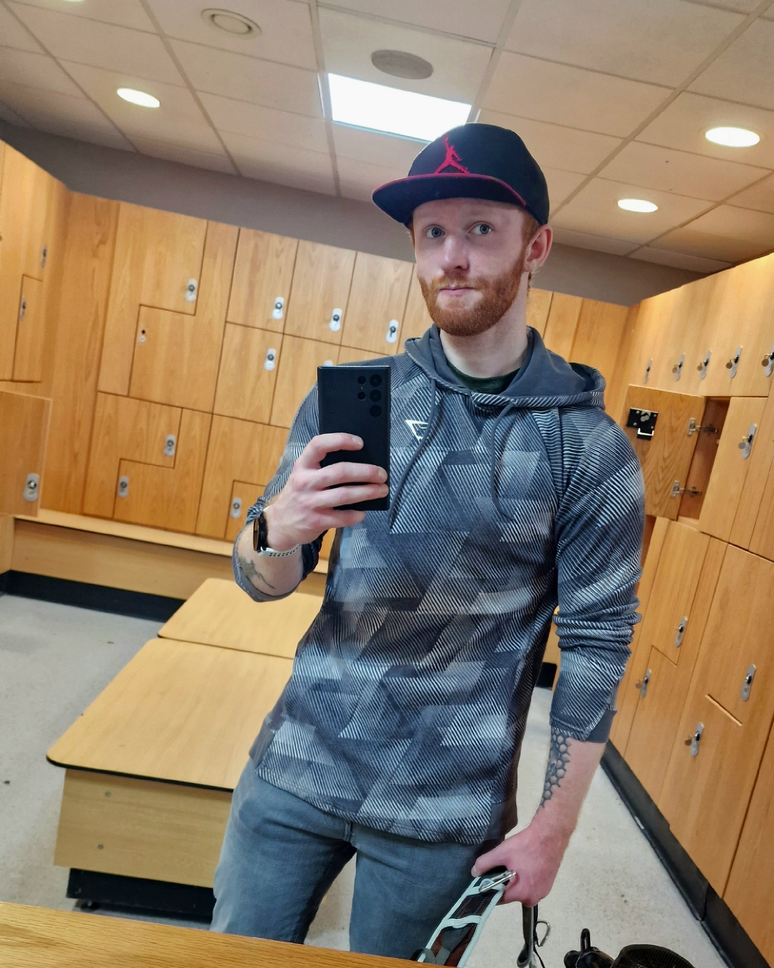 Tinder profile picture for @cordless