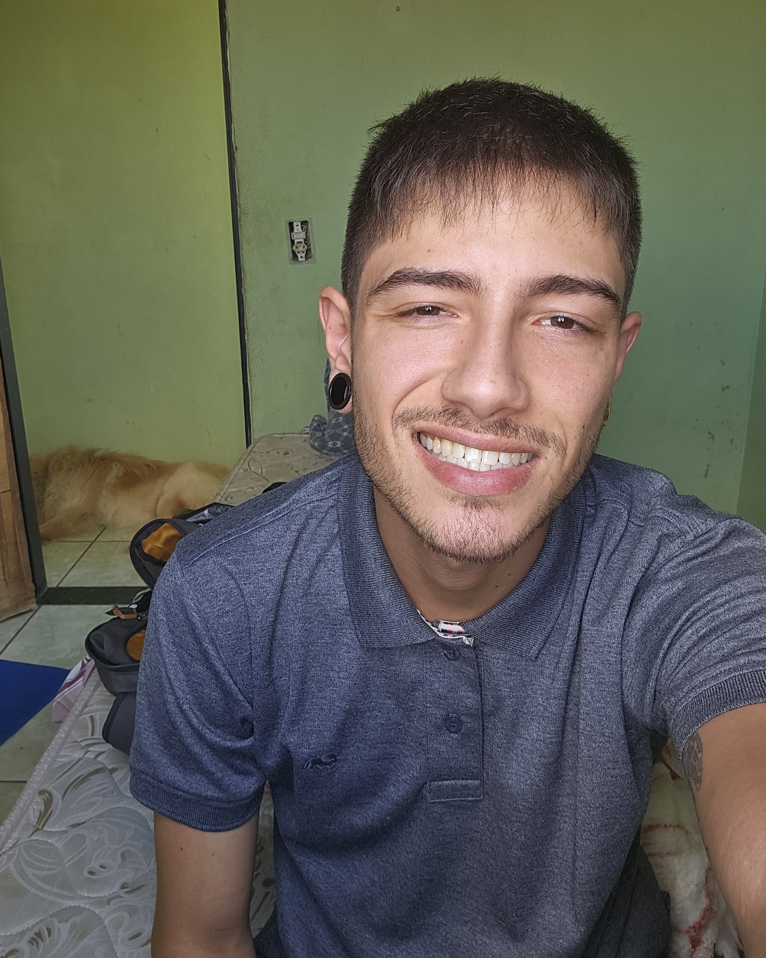 Tinder profile picture for @webcam