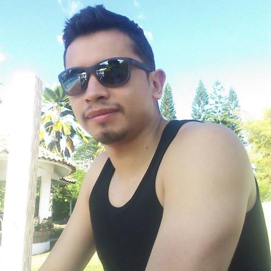 Tinder profile picture for @josereyes