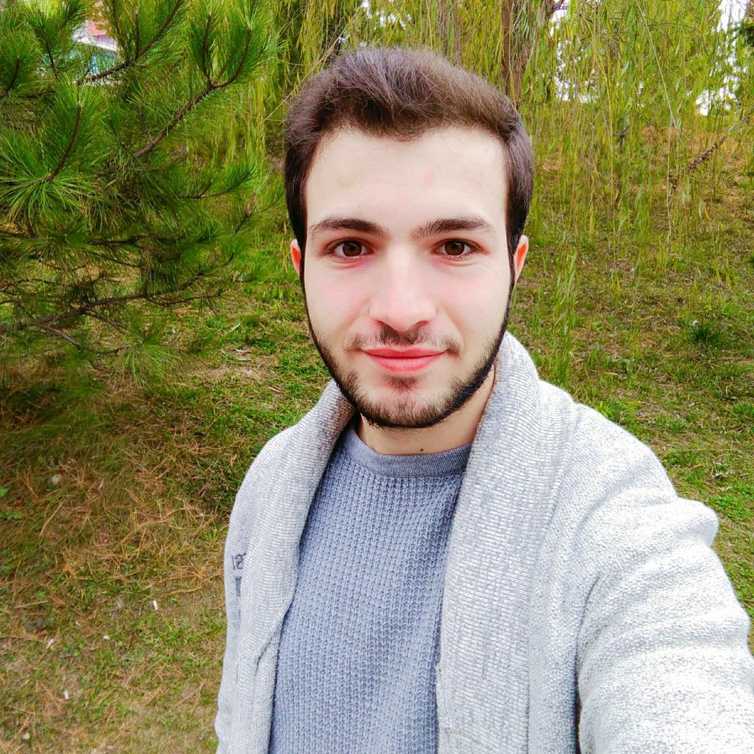 Tinder profile picture for @yucel_mh