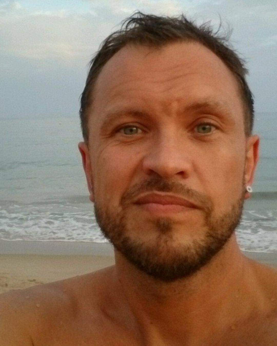 Tinder profile picture for @jocks