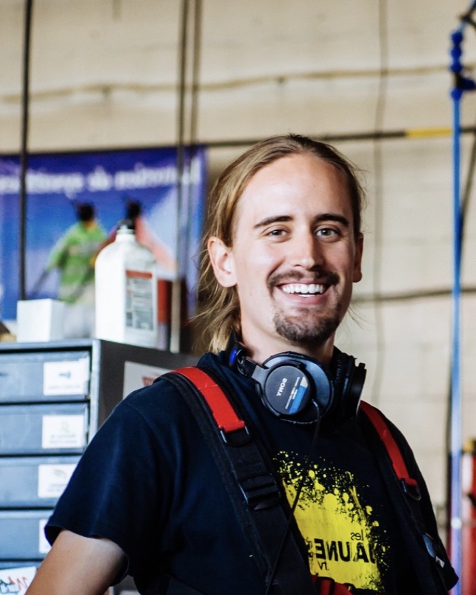 Tinder profile picture for @laurent