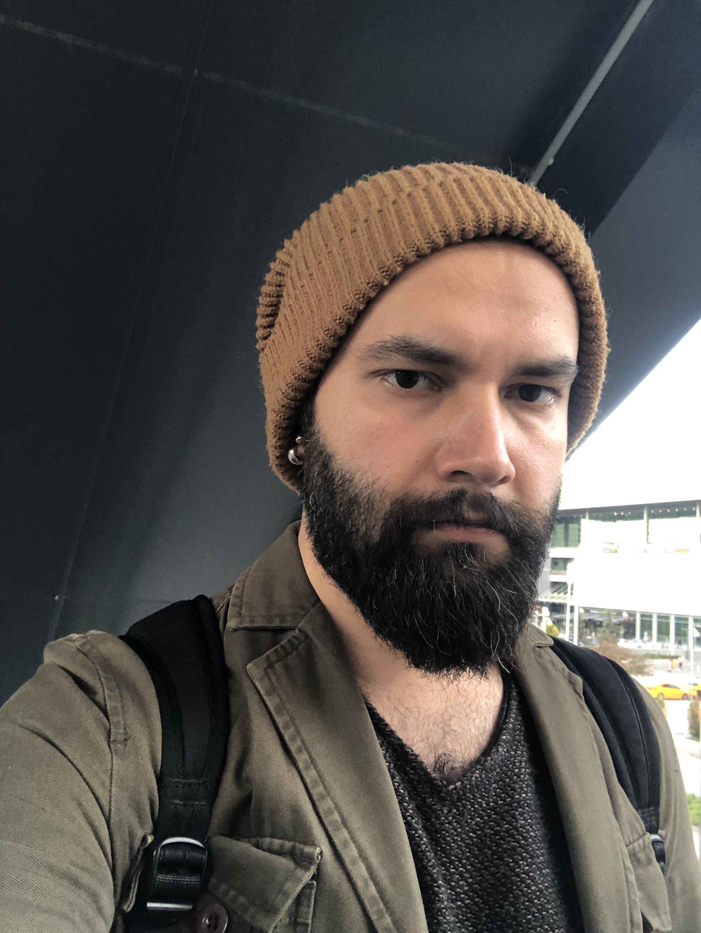 Tinder profile picture for @bat