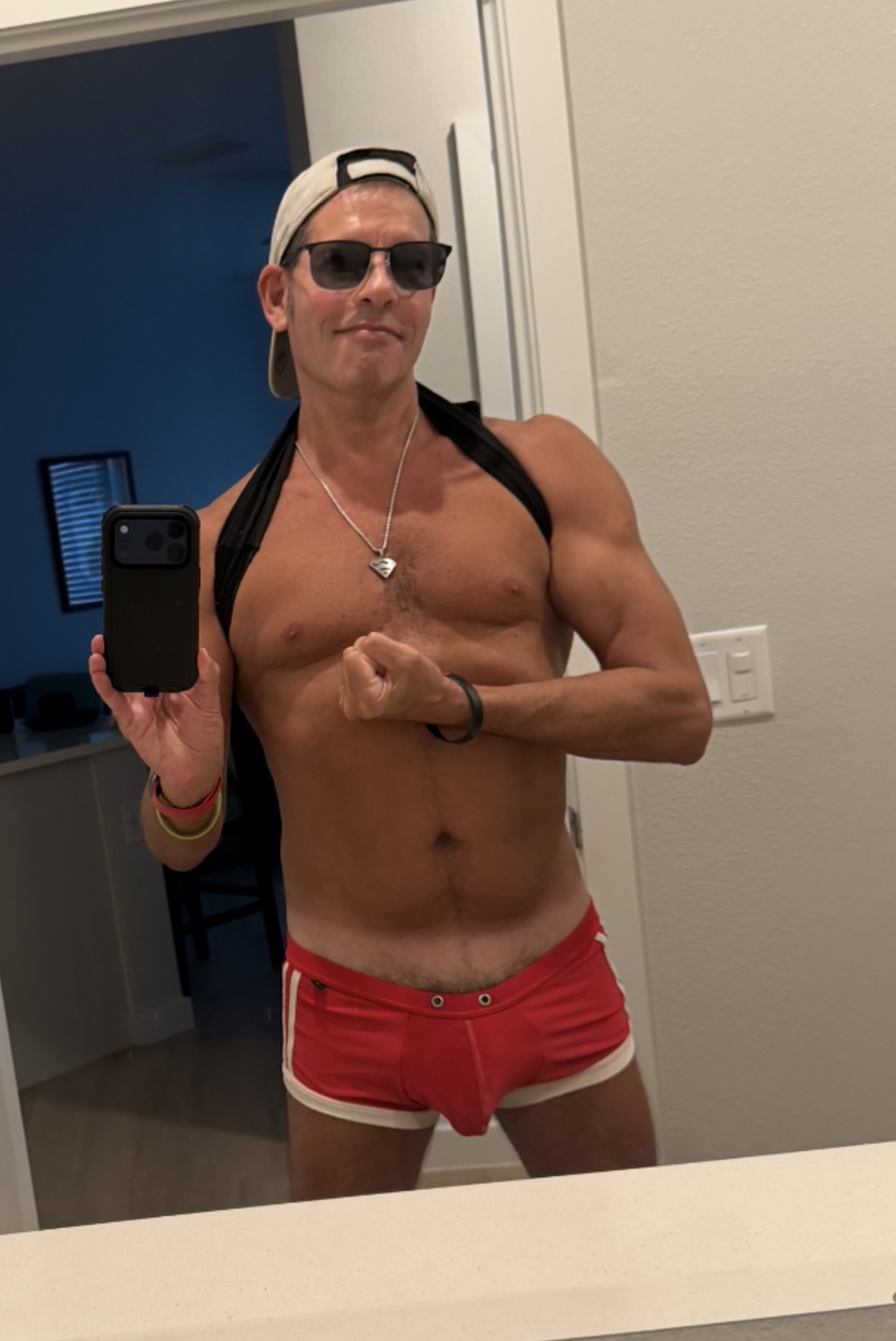 Tinder profile picture for @superman1