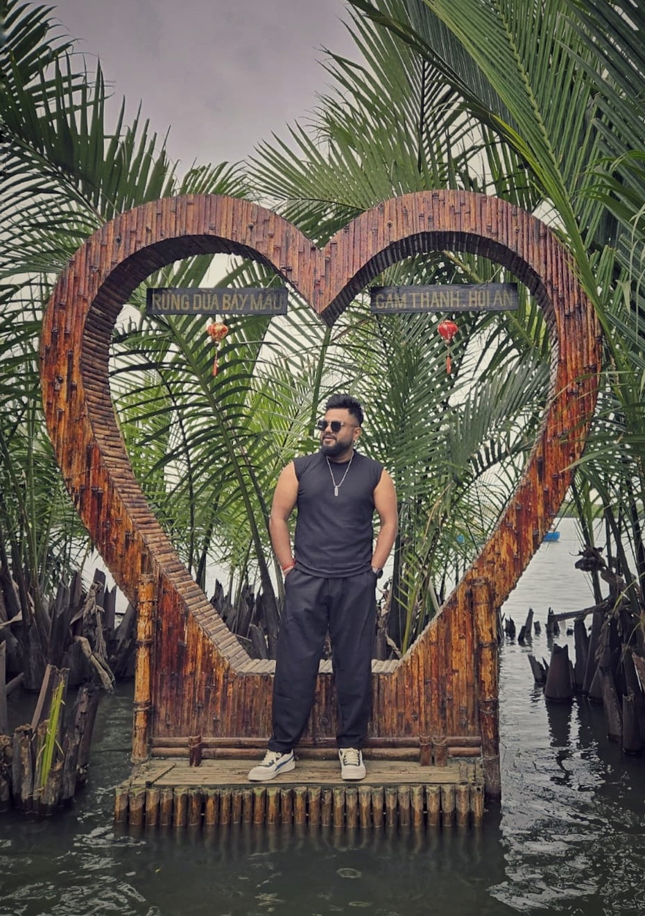 Tinder profile picture for @tuhin