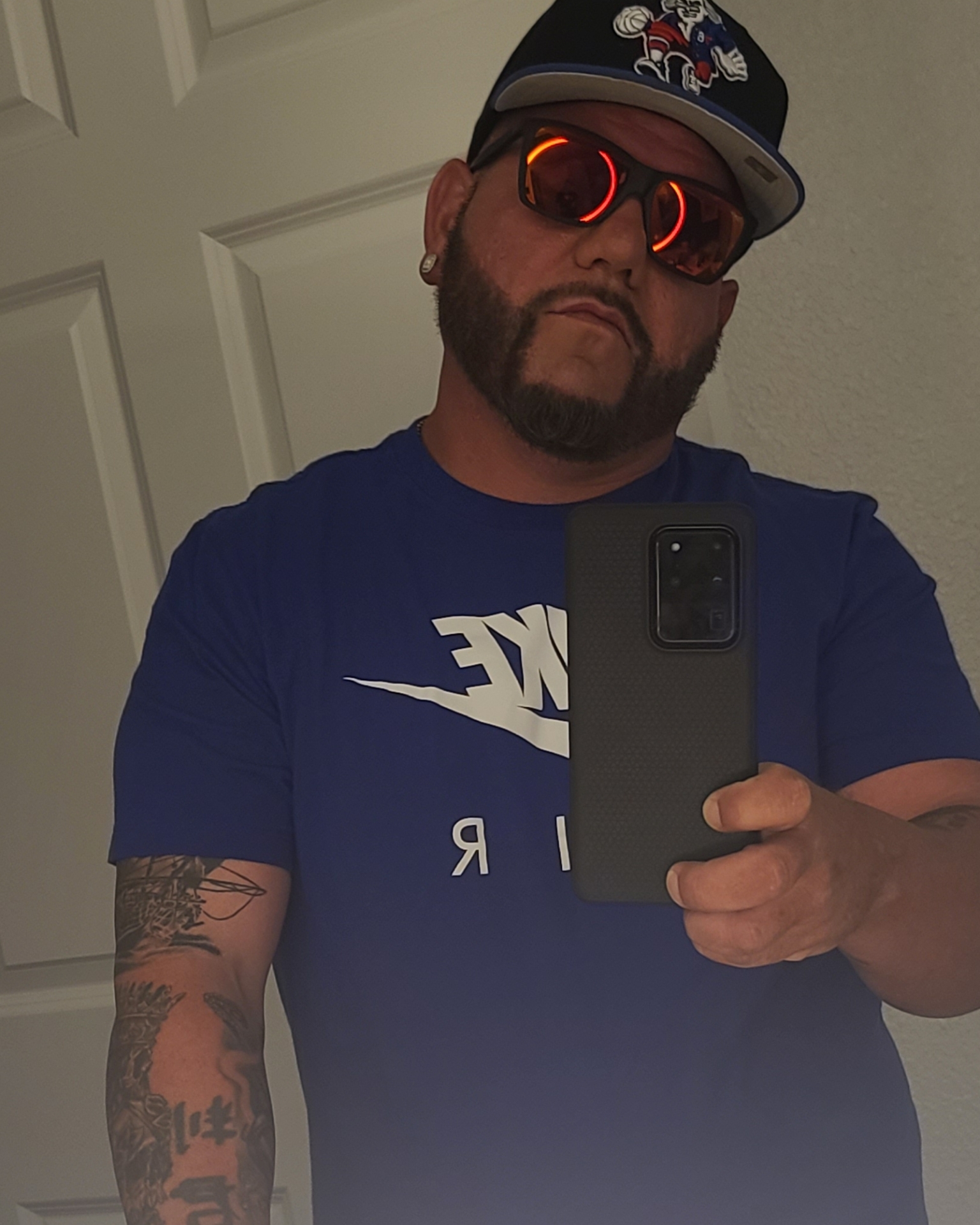 Tinder profile picture for @successful
