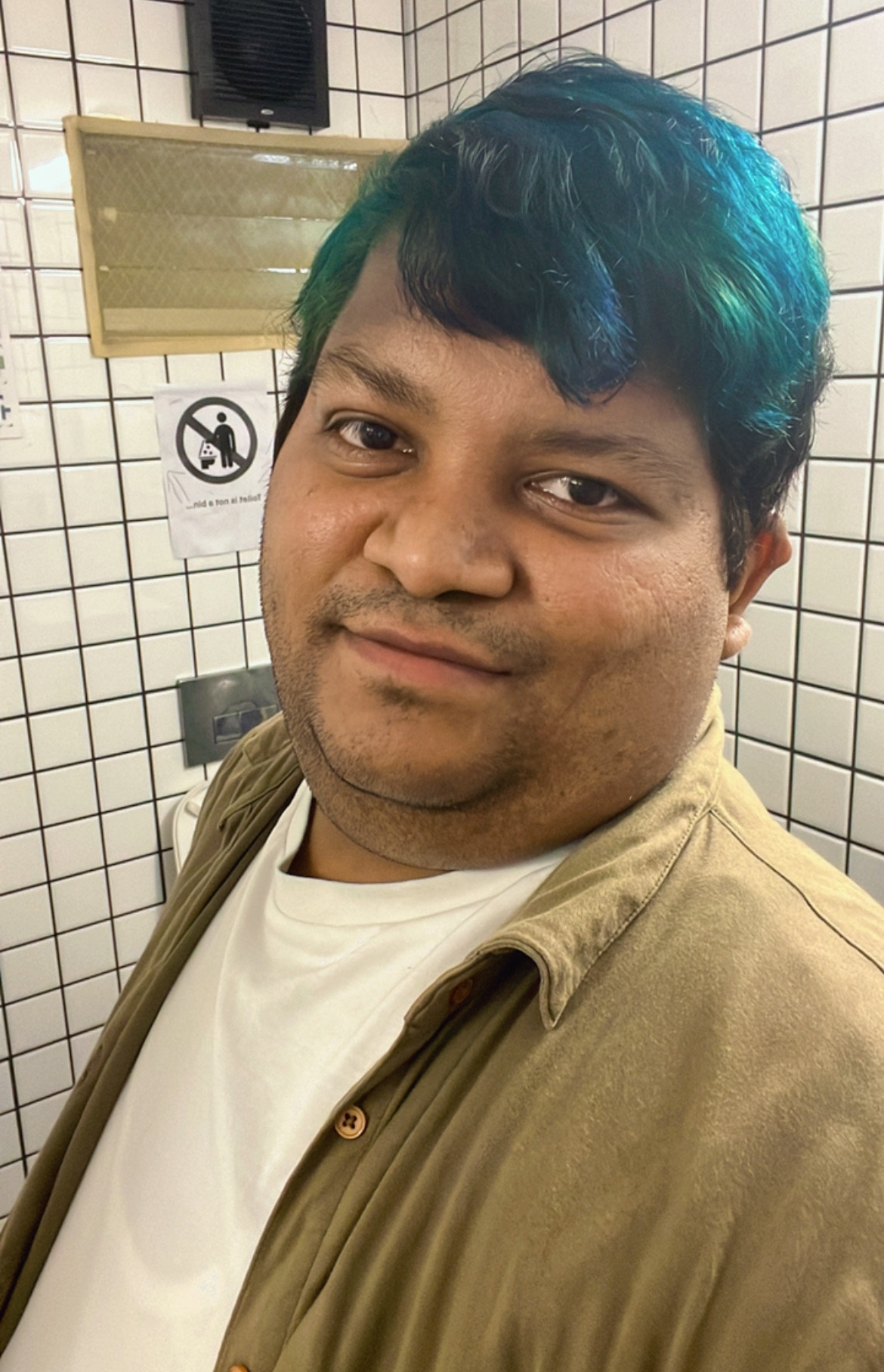 Tinder profile picture for @psc