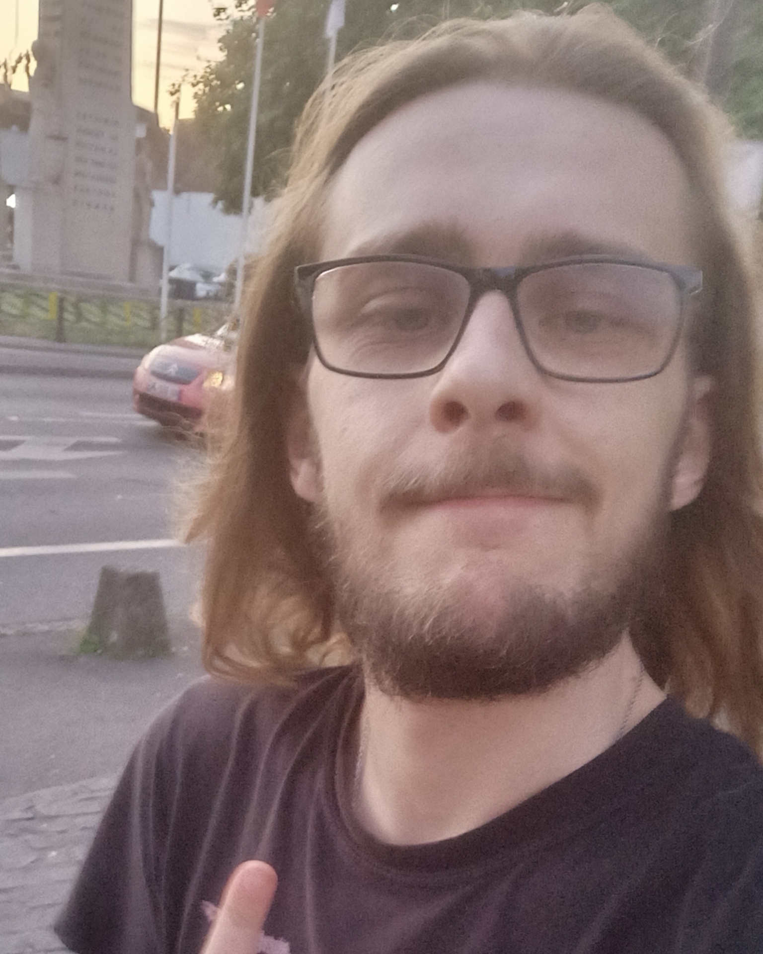 Tinder profile picture for @lucas666