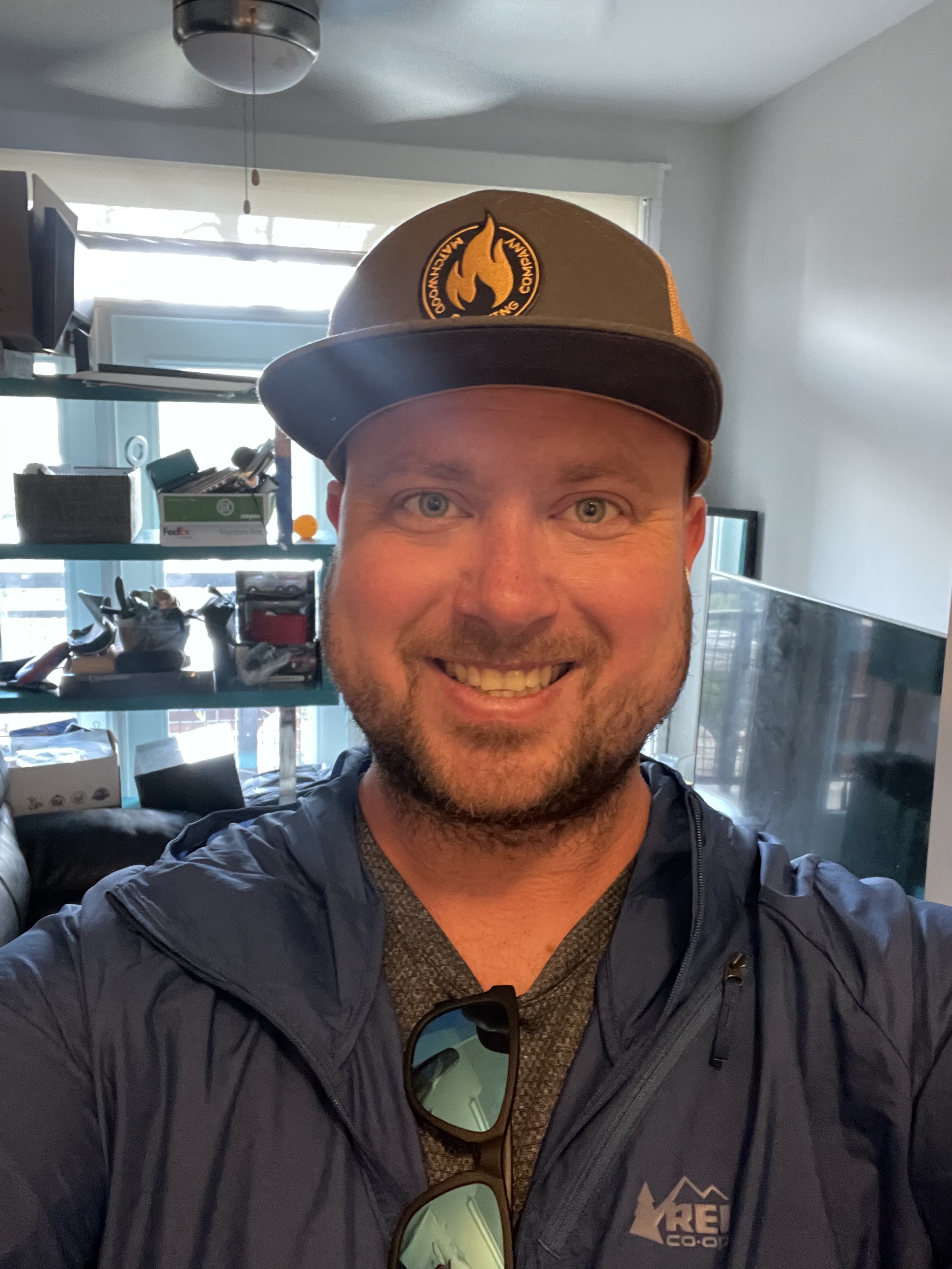Tinder profile picture for @mobilize